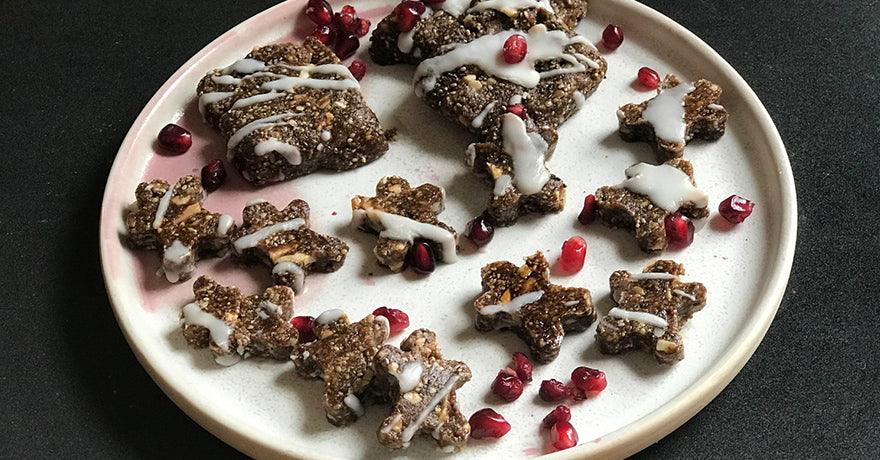 Gingerbread Spice Protein Bites